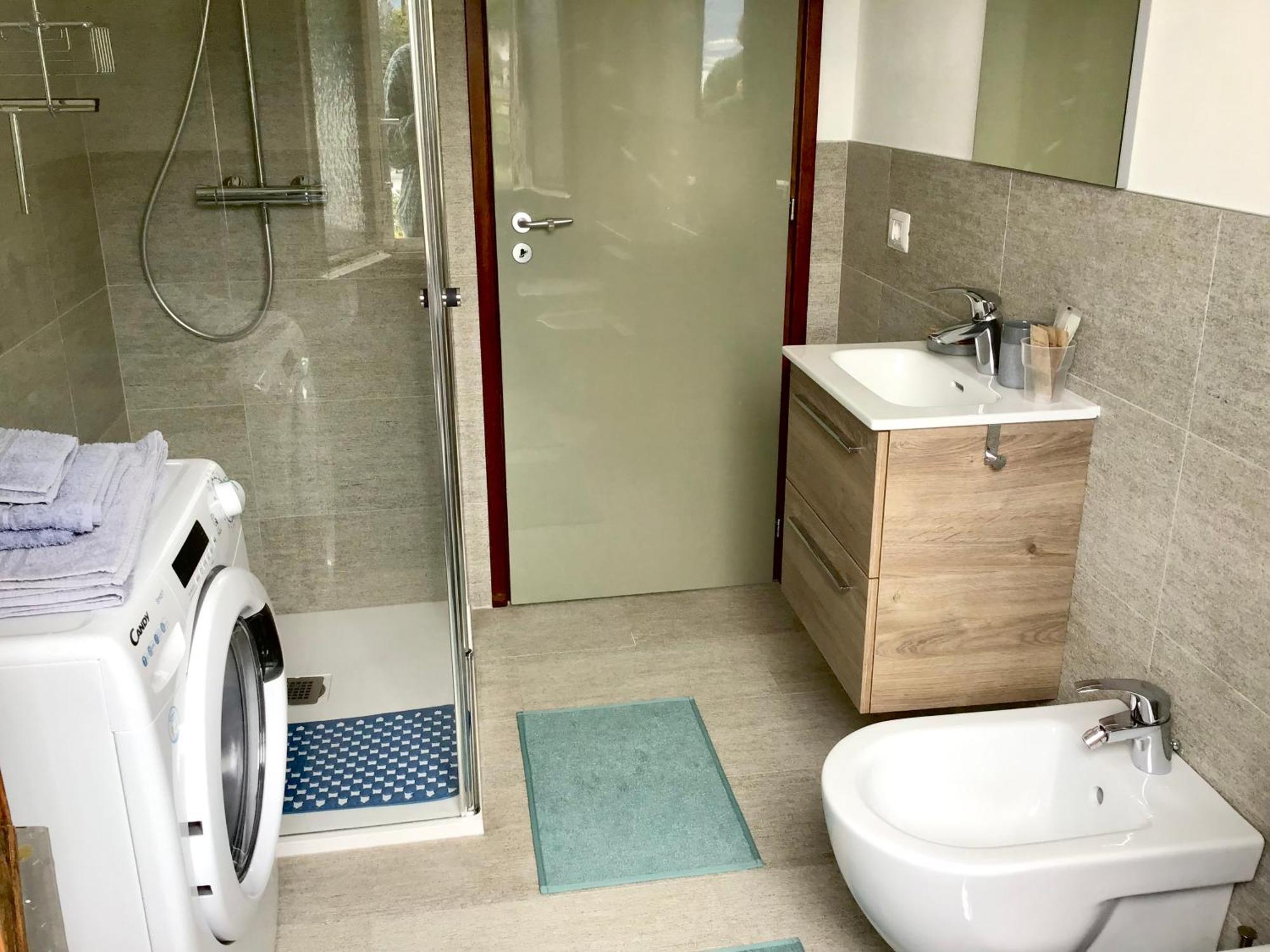 Casa Vacanza Tivan Cremia Екстериор снимка
