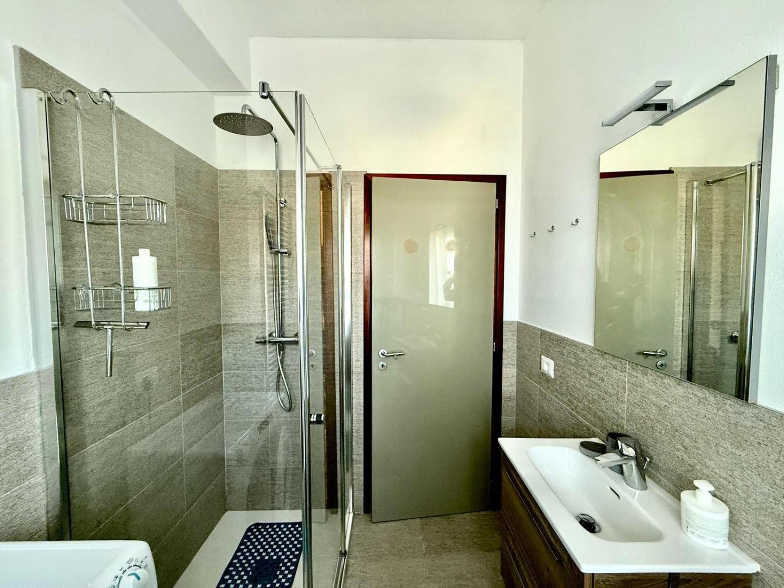 Casa Vacanza Tivan Cremia Екстериор снимка